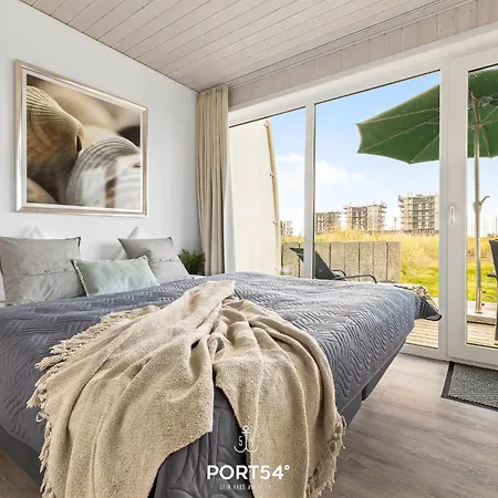 בית נופש Ahoi Marina *